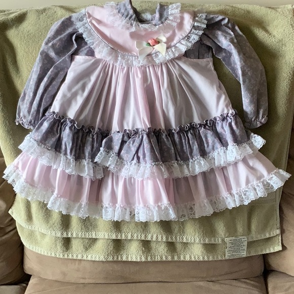 Vintage Baby Dress - Picture 2 of 4